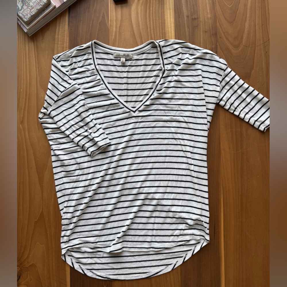 Express One Eleven White V-Neck 3:4 Length Sleeve Top with Black Stripes